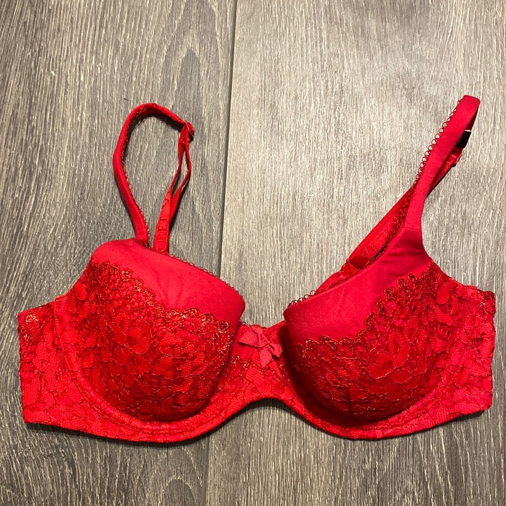 Body by Victoria, lined demi bra